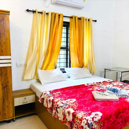 Paddy N Canal Homestay Alappuzha ภายนอก รูปภาพ