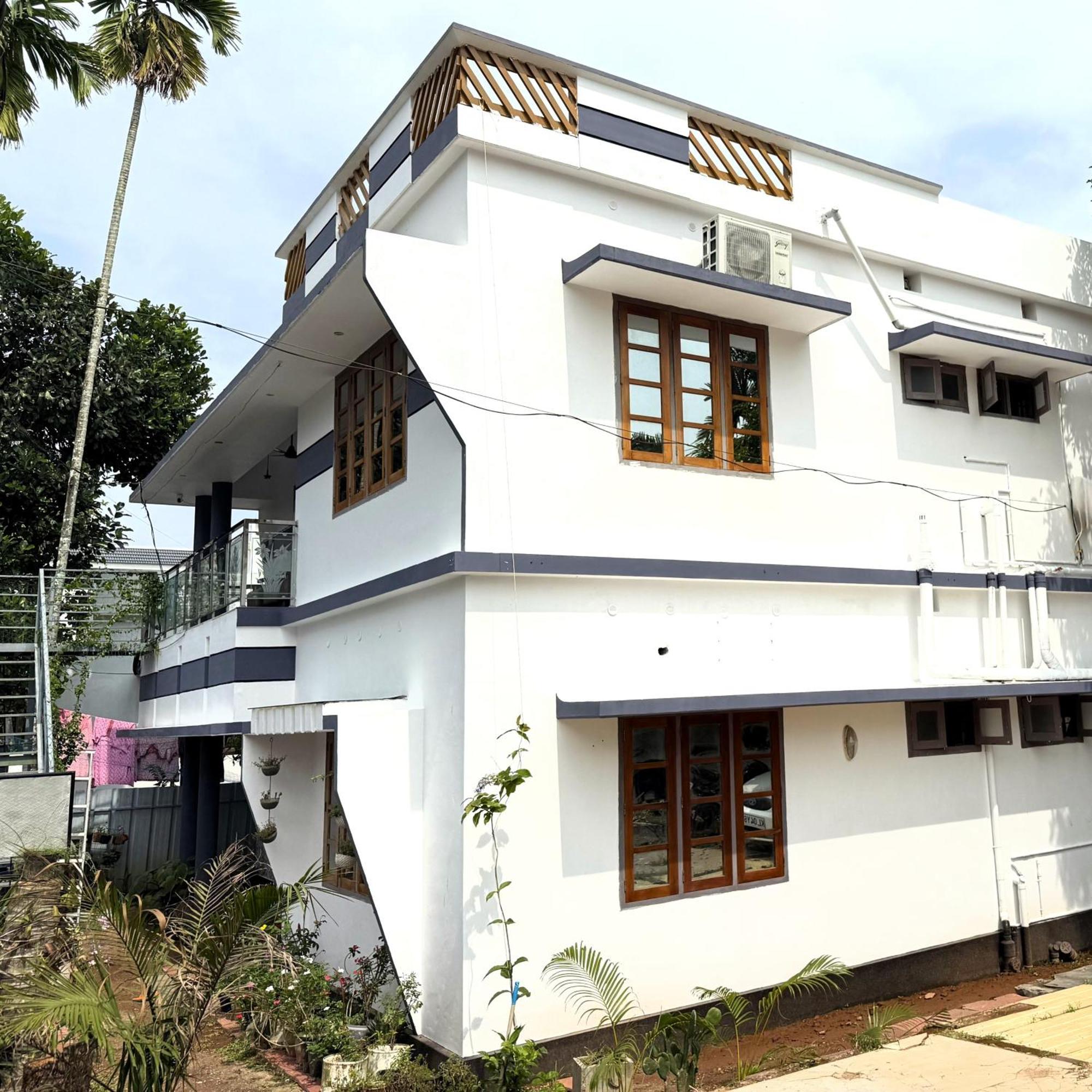 Paddy N Canal Homestay Alappuzha ภายนอก รูปภาพ